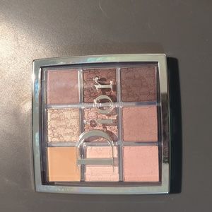 Dior backstage 002 cool neutrals eyeshadow palette